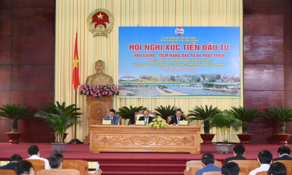 Thủ tướng Nguyễn Xuân Phúc dự Hội nghị xúc tiến đầu tư tỉnh Hậu Giang